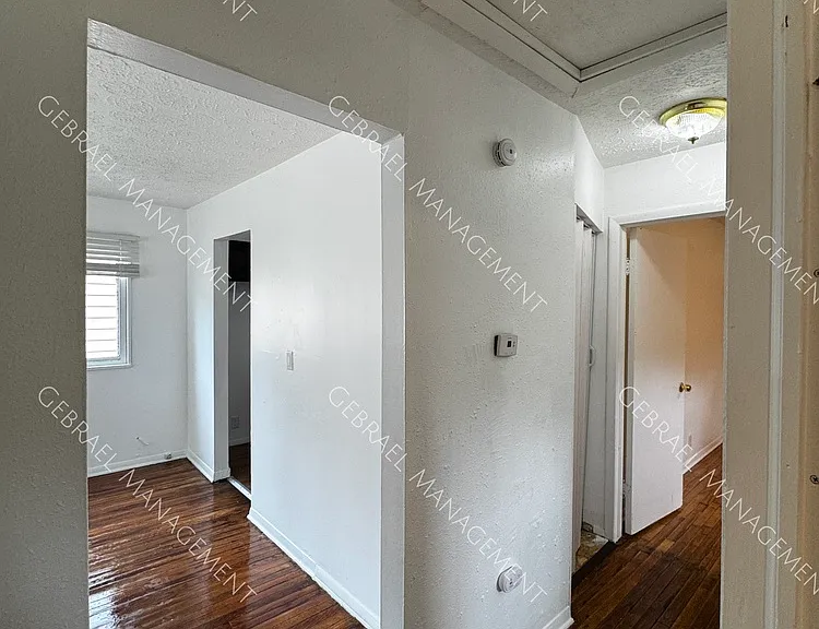 1183 E Lorado Ave — Photo 11