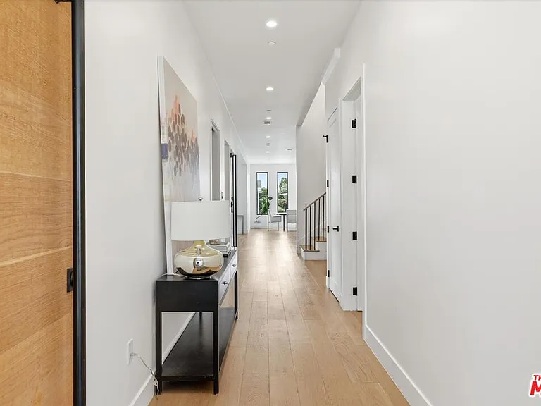 11003 Ocean Dr — Photo 4