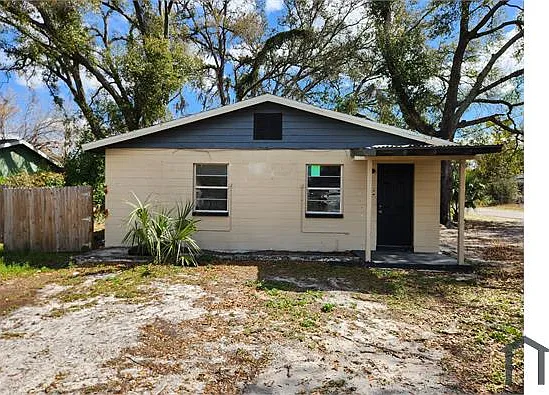 3 bed, 1216 sqft, $1,850 — Photo 3