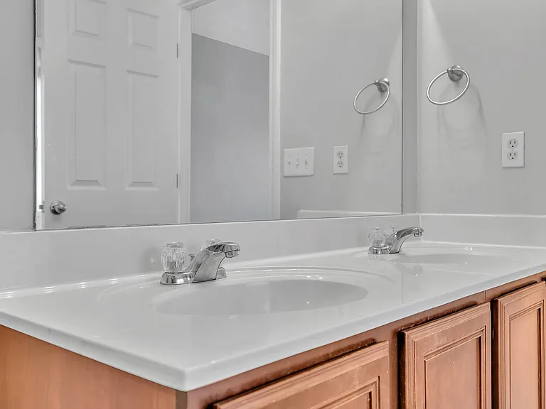 3418 Blaze Dr — Photo 16