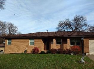 1870 Avalon Rd, Dubuque, IA 52001