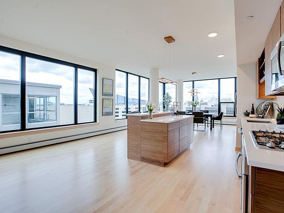 5th image of 740 Portland Ave #701