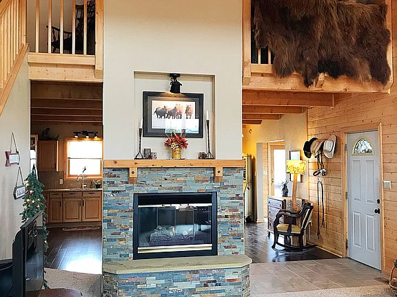 5th image of 2328 Cottonwood Dr