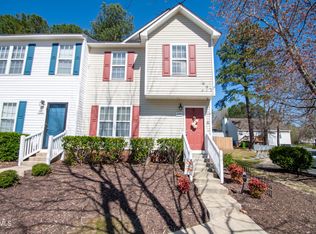 2220 Violet Bluff Ct, Raleigh, NC 27610