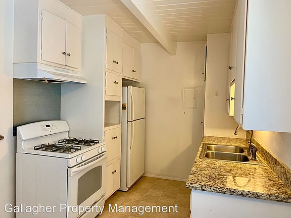 5th image of 221 W Anapamu St APT 6