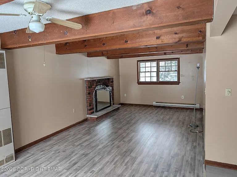 715 Country Place Dr — Photo 20