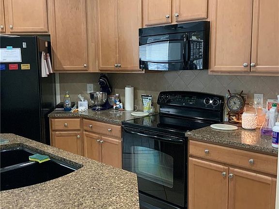 5th image of 12961 Whittington Ct