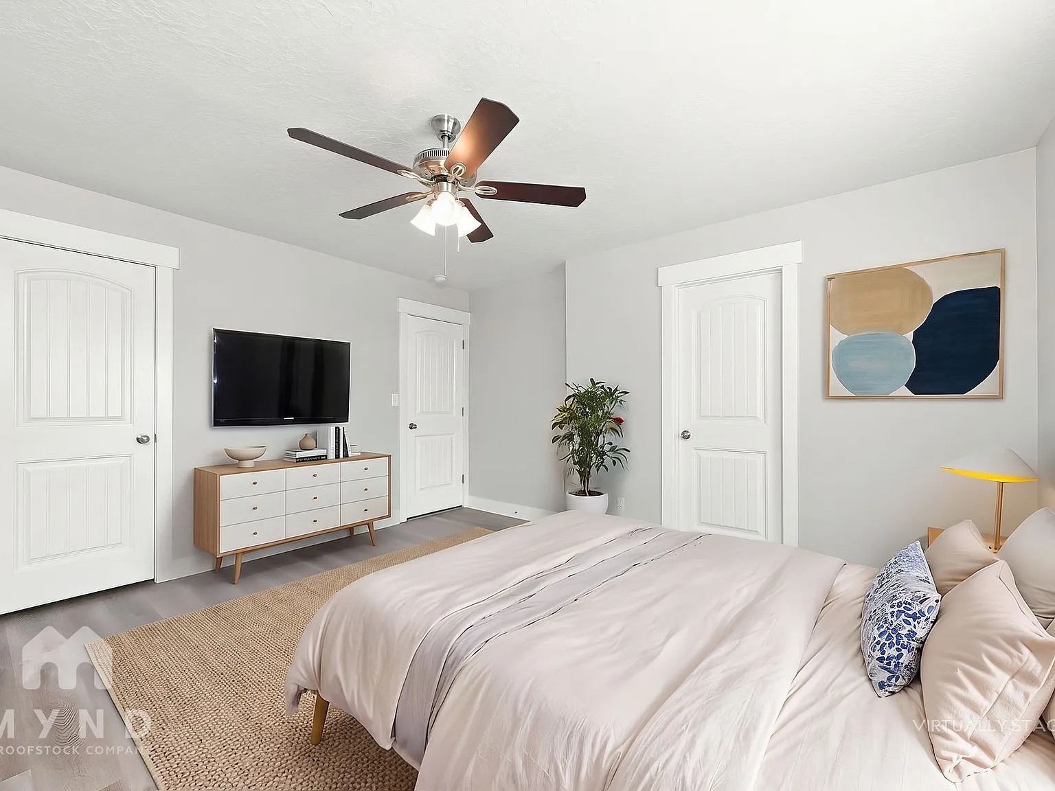 5 bed, 3.0 bath, 2814 sqft, $2,575 — Photo 4
