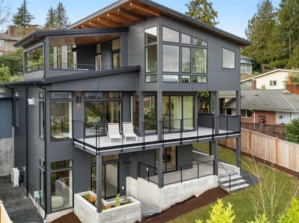 6038 50th Avenue NE #A, Seattle, WA 98115