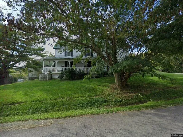 3526 Talmage Mayo Rd, Salvisa, KY 40372