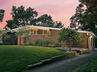 2276 Johnston Rd, Columbus, OH 43220