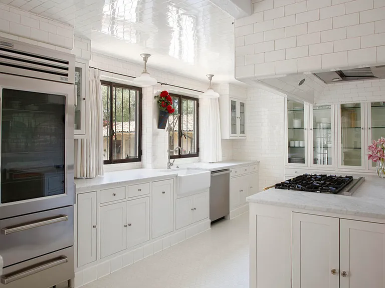 779 Ayala Ln — Photo 27