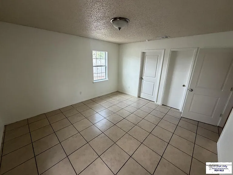 7202 El Lago Dr — Photo 9