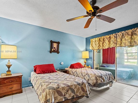 5th image of 100 Berkley Rd APT 106