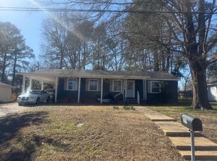 219 Lakeview Dr, Tupelo, MS 38801