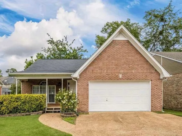 115 Charleston Way, Trussville, AL 35173