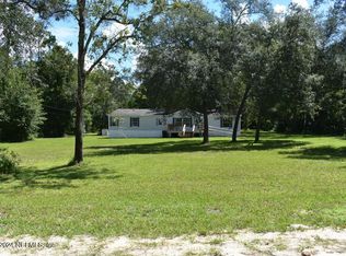 32 Bluebell Ave, Middleburg, FL 32068