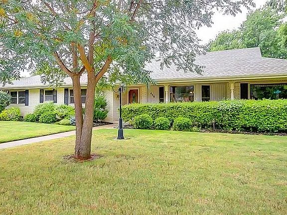 2nd image of 456 Thorton Dr