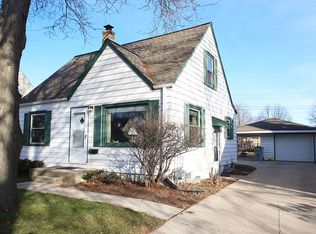 3436 N 97th Pl, Milwaukee, WI 53222