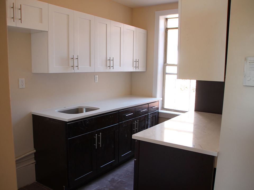 1st image of 500 Hancock St #4X