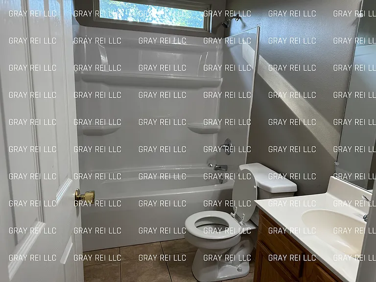 309 Atoka Dr — Photo 6