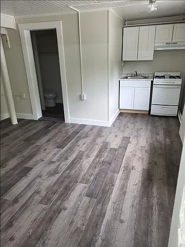 Floor plan Renovated Studio
