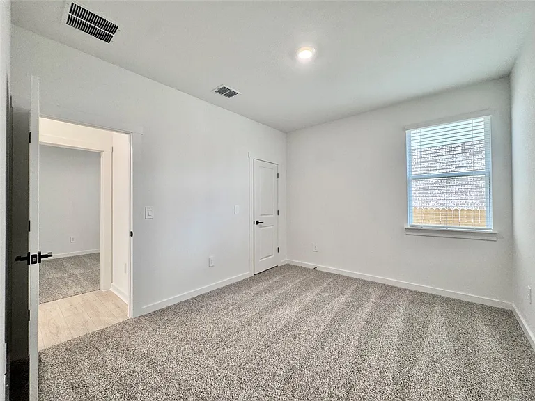 1937 Crooked Creek St — Photo 15