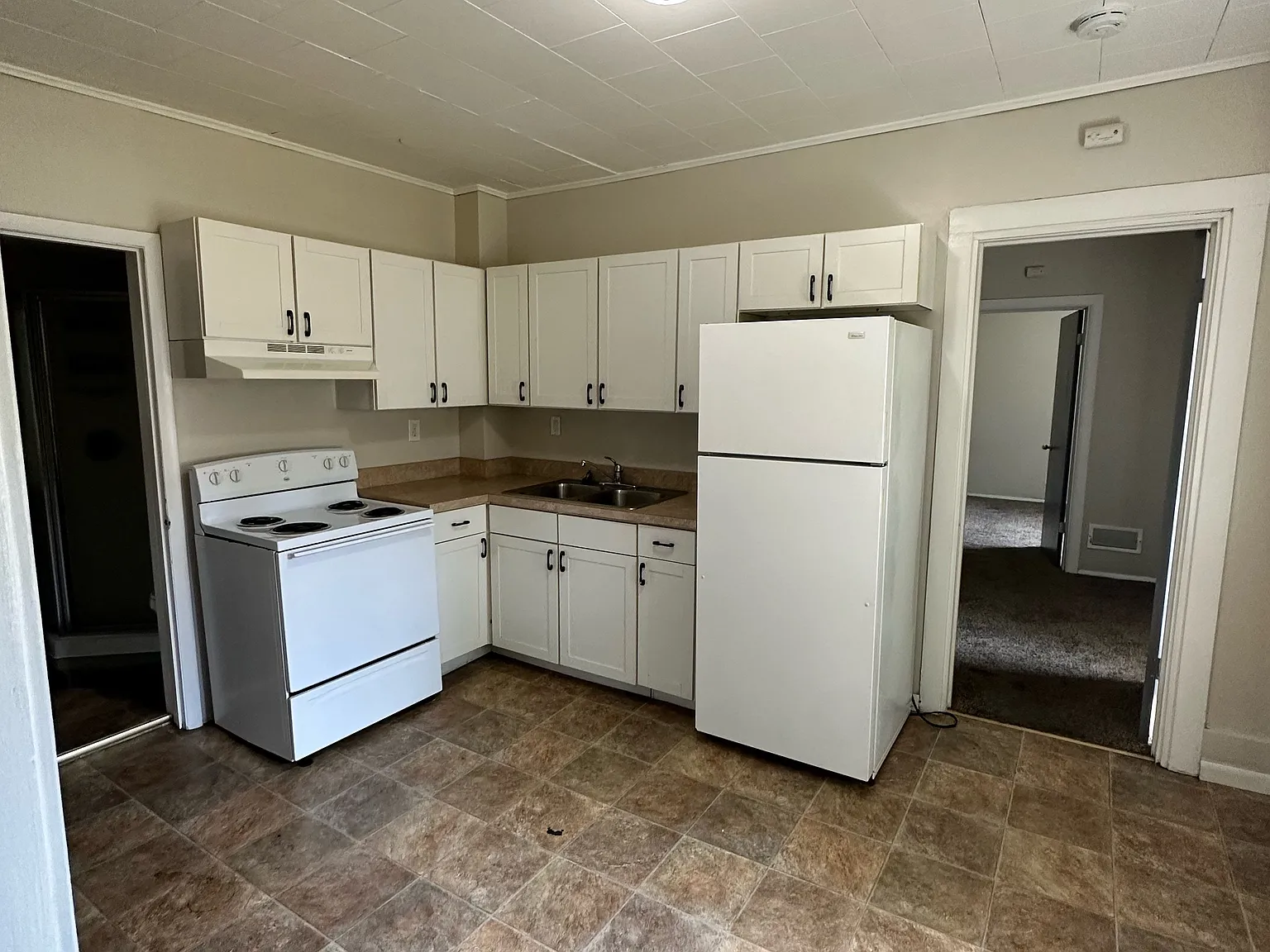 572 W. 5th Street Apartments LLC — Photo 1
