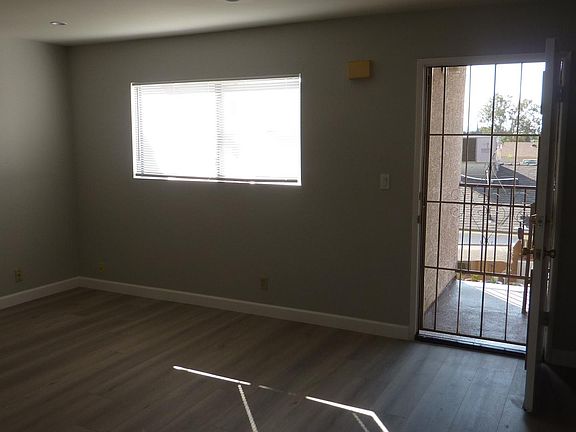 5th image of 13449 Tracy St APT C