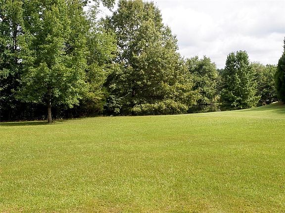 2nd image of 100 Cherry Hills Dr Lot 255