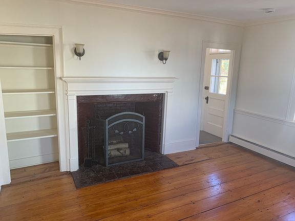3rd image of 246 Water St #1