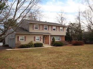 43 York Dr, New City, NY 10956