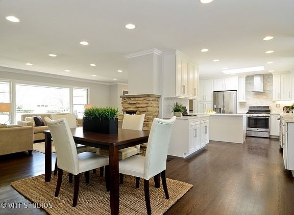 5th image of 2276 Longacres Ln