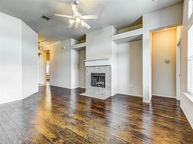 2761 Cascade Cove Dr — Photo 3