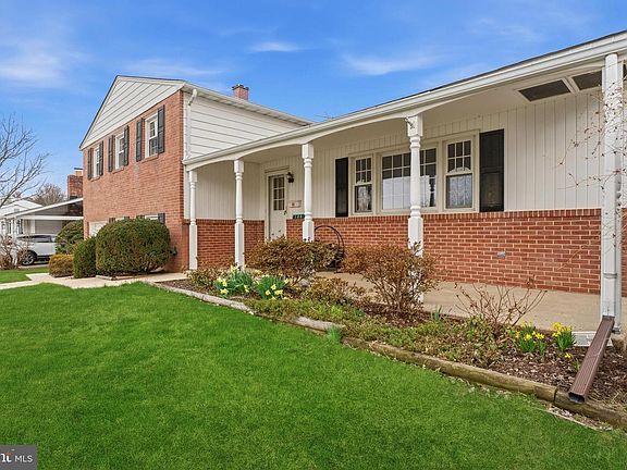 3rd image of 106 Gothard Rd