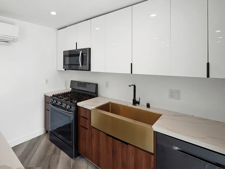 6307 Elgin St #A — Photo 1