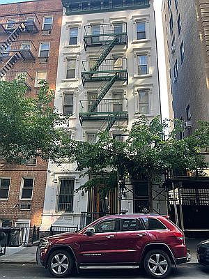 1st image of 116 E 92nd St APT 4D