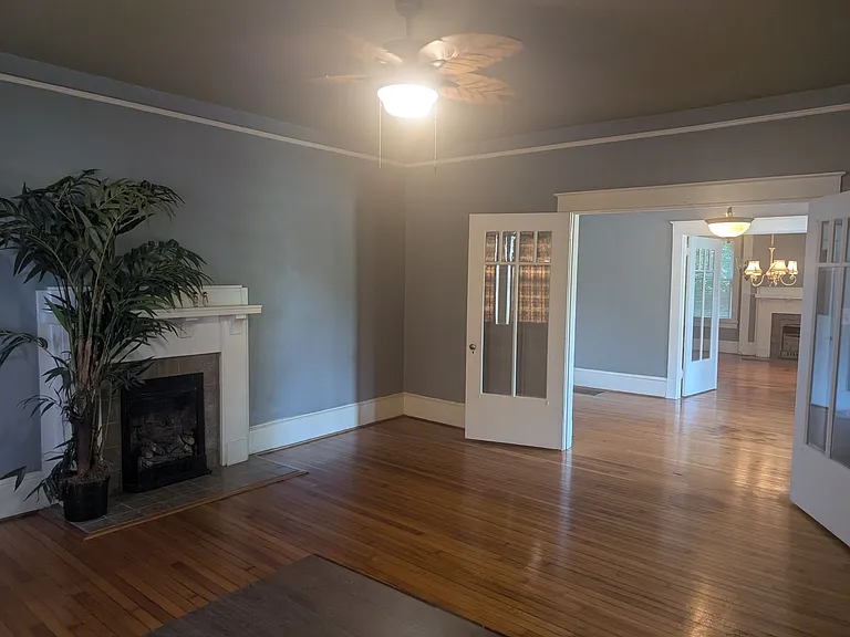 207 W Main St — Photo 6