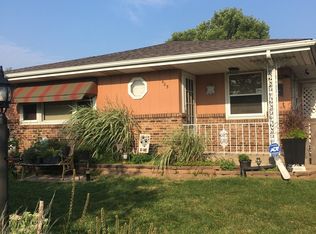 405 N Public Service Ave, Waukegan, IL 60085