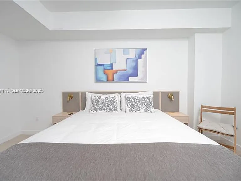 225 N Miami Ave #CU-1505 — Photo 13