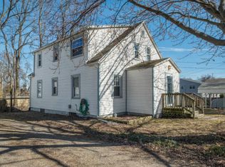 925 Sheridan Dr, Kalamazoo, MI 49001