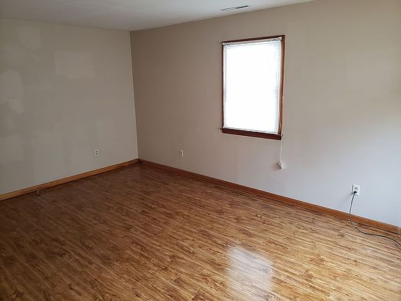 4th image of 3636 Guernsey St