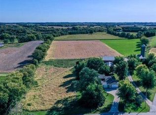 5544 Langer Rd, Marshall, WI 53559