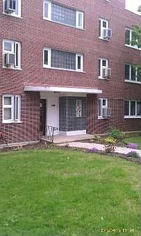 1st image of 7208 Oak Ave #2