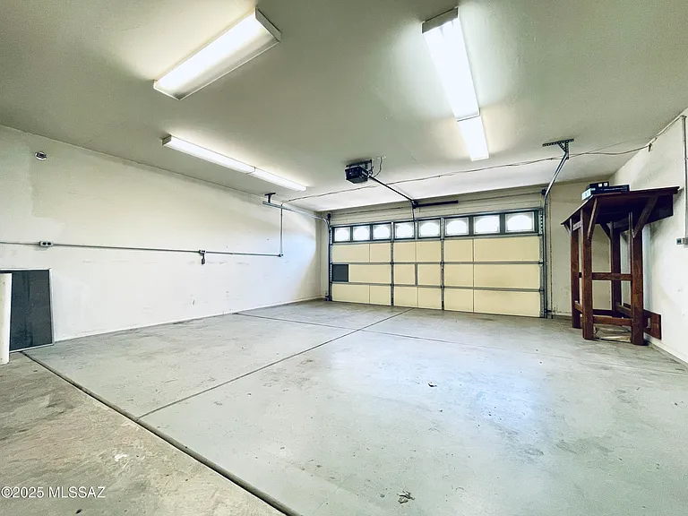 11889 W Heyburn Dr — Photo 27