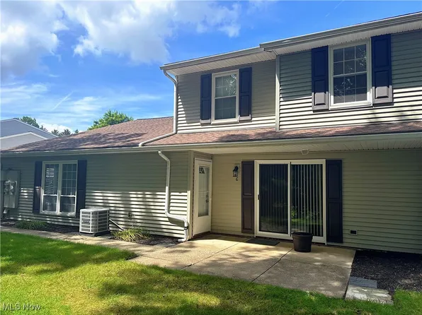 4909 Independence Cir Unit C, Stow, OH 44224