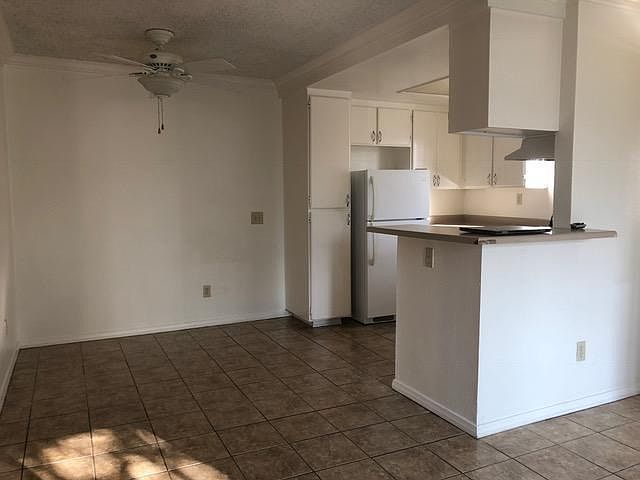 1st image of 206 Woodland Pkwy Unit 228