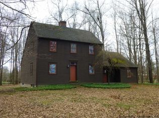 840 Bordens Cir, Wallkill, NY 12589