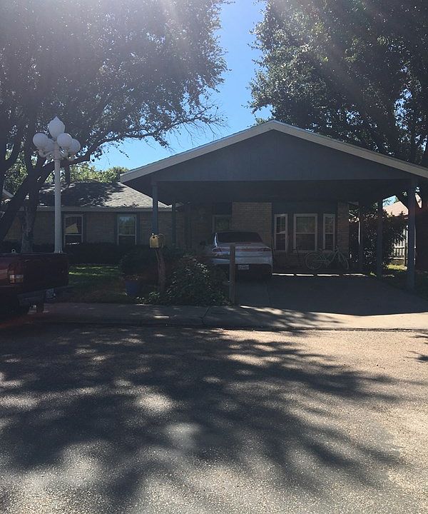 1st image of 1805 Thompson Ave