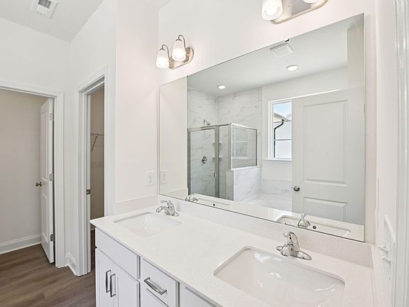 5th image of 215 Sugar Pine Dr Lot 154